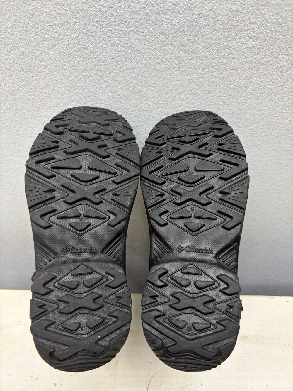 Columbia Grey Bugaboots Plus lV Omni-Heat Snow Boots Size 6